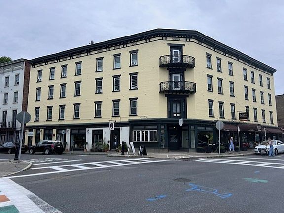 3rd image of 11 Broadway APT 23