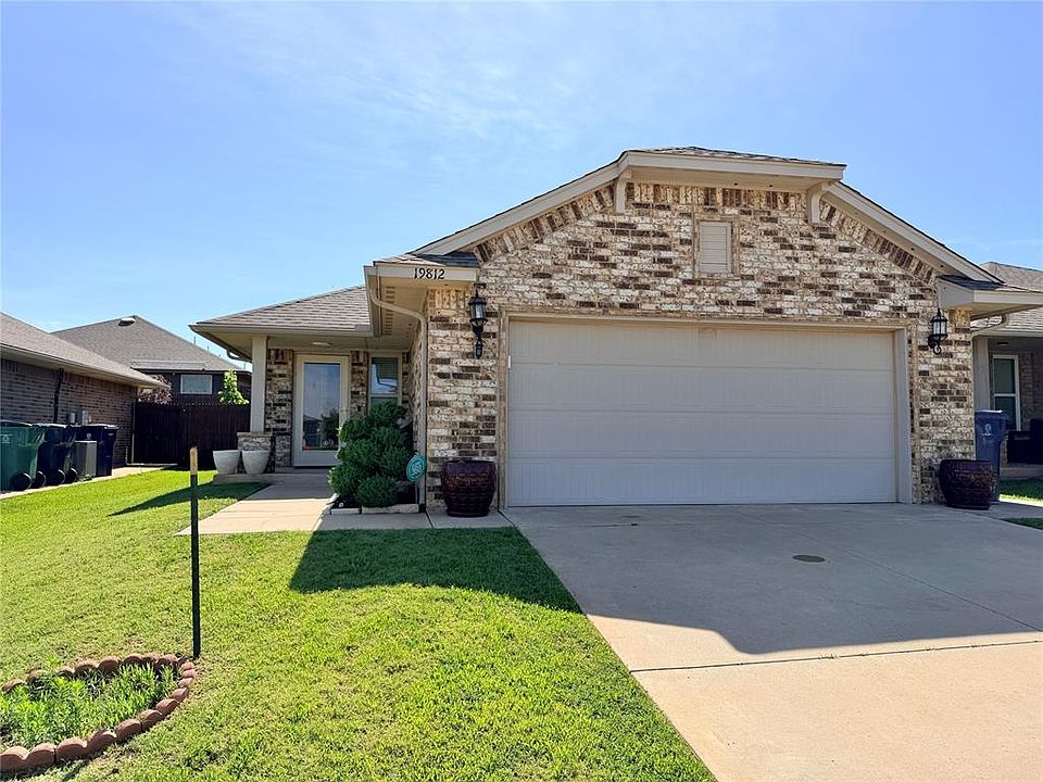 1st image of 19812 Barrister Cir
