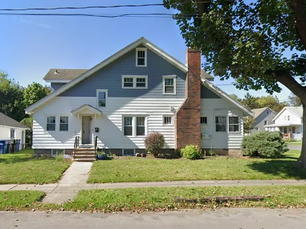 301 Willumae Dr, Syracuse, NY 13208