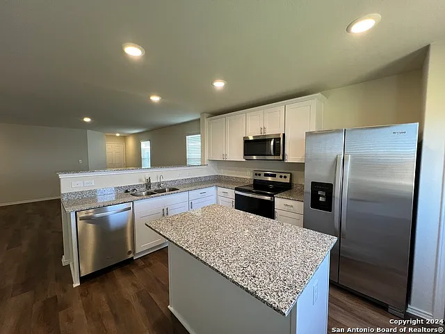 760 Heartseed Ave — Photo 9