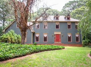 2646 Kinnett Dr SW, Lilburn, GA 30047