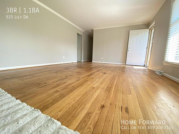 4th image of 925 Lily Dr