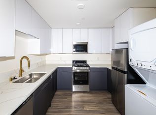 1450 W Washington Blvd #305, Los Angeles, CA 90007
