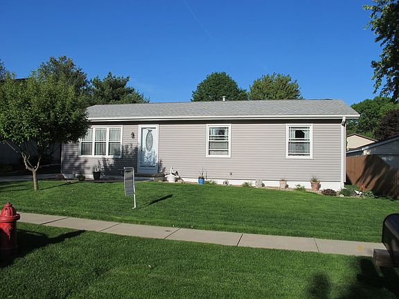 3001 2nd Street, Marion