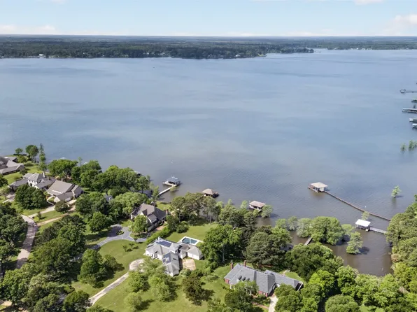 3450 Calumet Dr, Shreveport, LA 71107