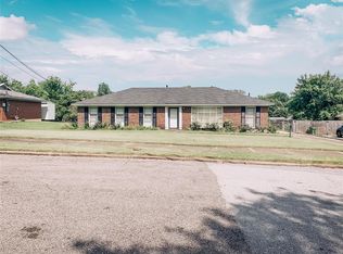 1831 Gatewood Dr, Montgomery, AL 36106