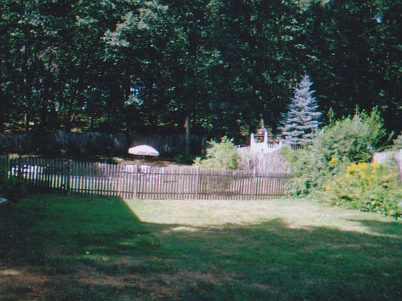side yard