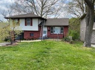 8402 Campbell St, Kansas City, MO 64131
