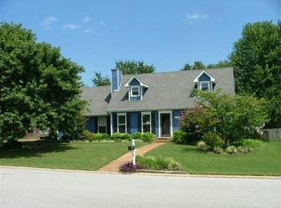 148 Oak Hill Dr, Florence, AL 35633