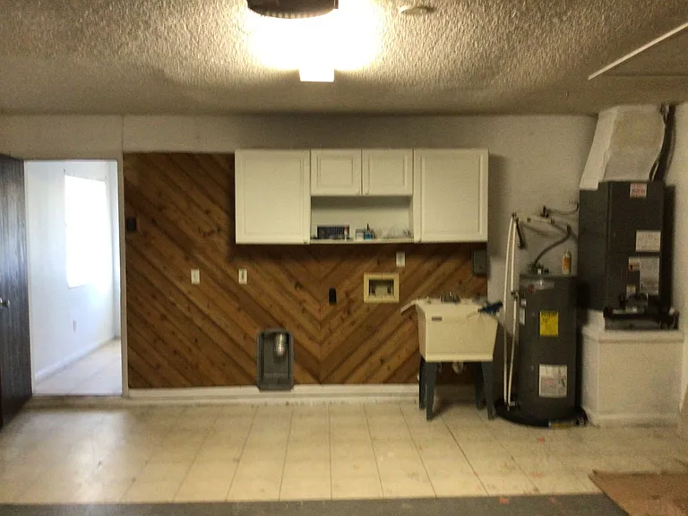 818 N 4th Ave — Photo 34