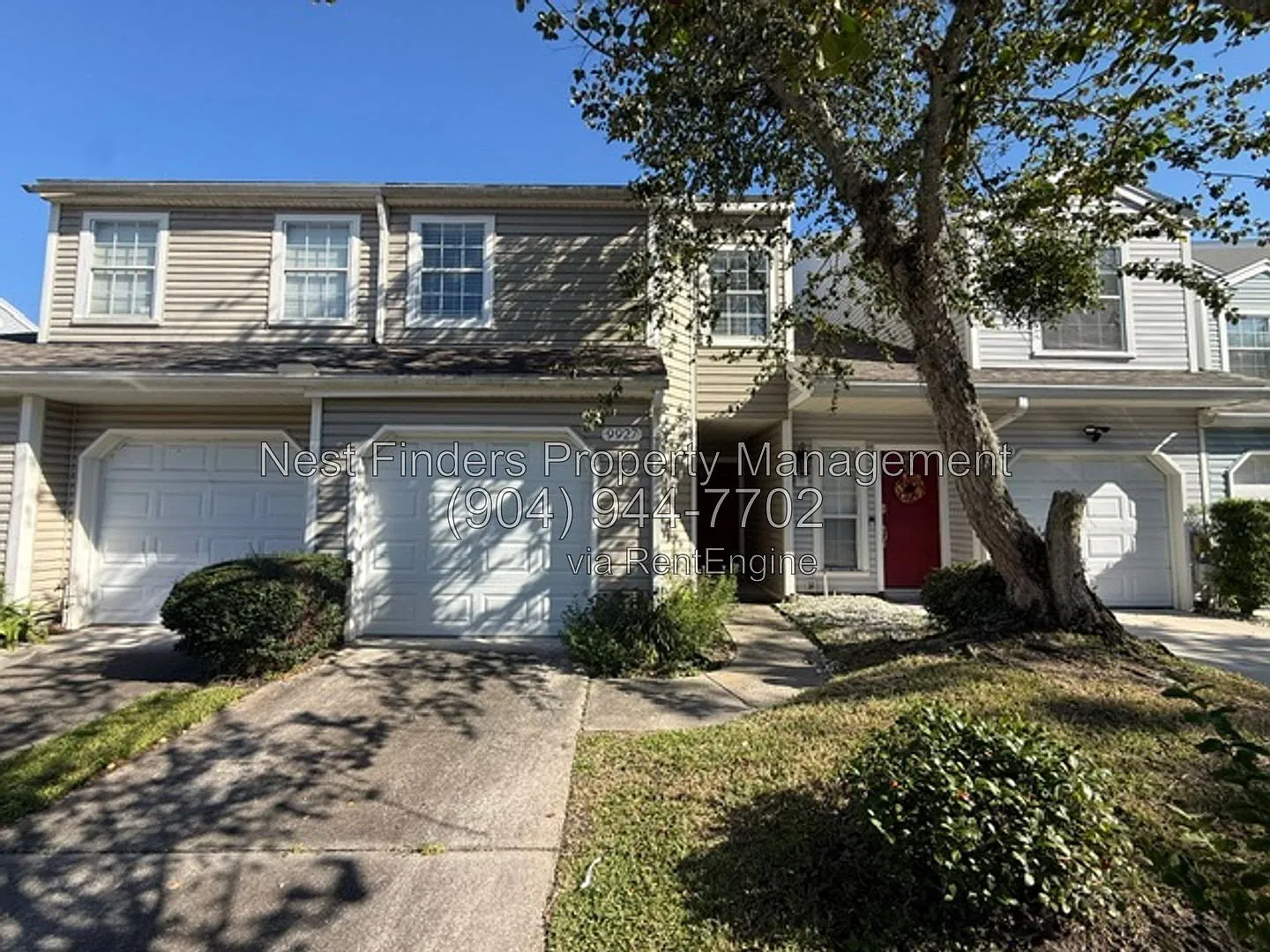1 bed, 1.5 bath, 1070 sqft, $1,300 — Photo 1