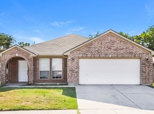 8551 Stetson Dr, Fort Worth, TX 76244