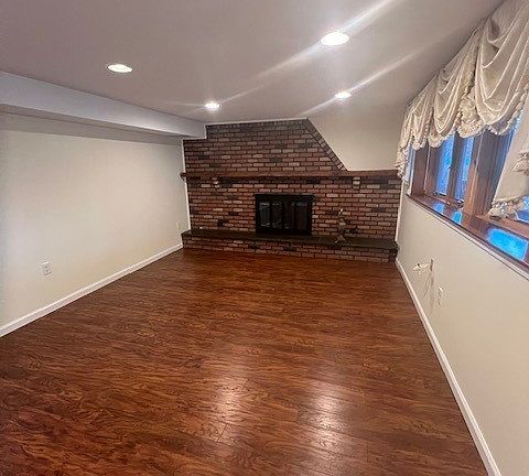 Living Room w/Fireplace