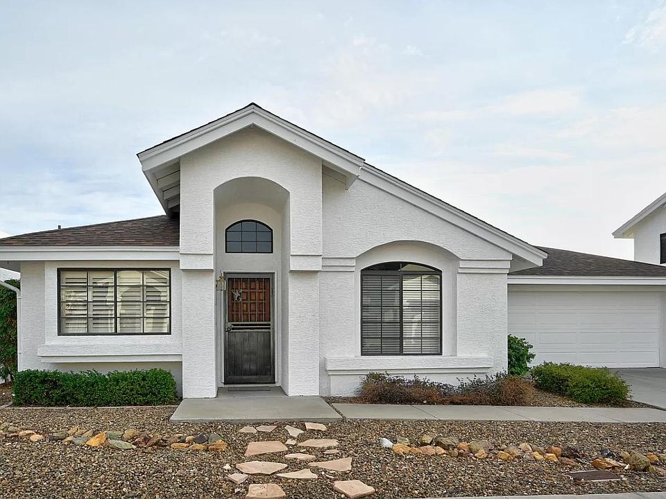1st image of 3317 E Topeka Dr