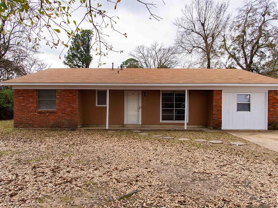 1st image of 3105 Carver Cir