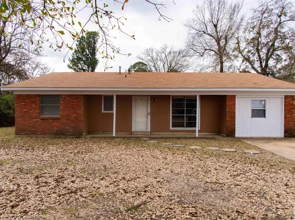 3105 Carver Cir, Texarkana, TX 75501