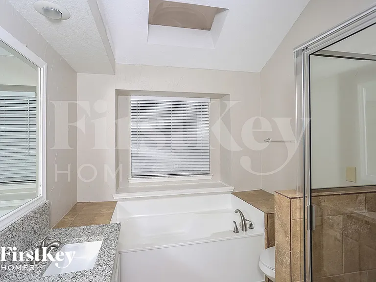 928 Micarta Dr — Photo 9