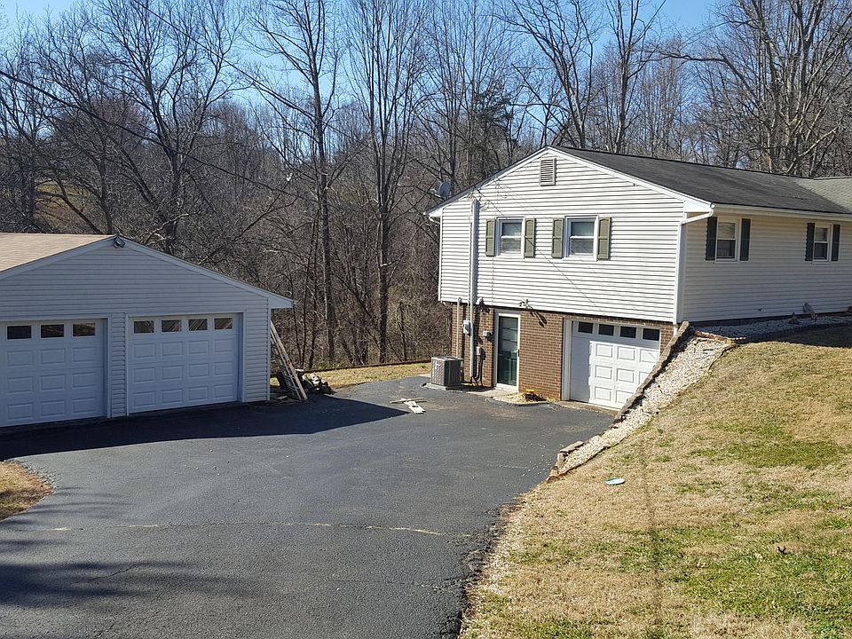 1st image of 1167 White Paws Ln