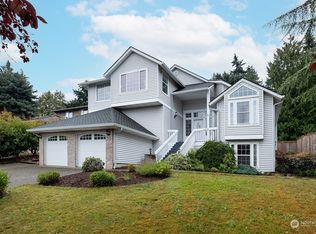 2217 27th Pl SE, Puyallup, WA