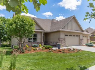 590 Fox Chase Rd SW, Rochester, MN 55902