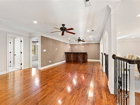 4th image of 109 Limelight Dr