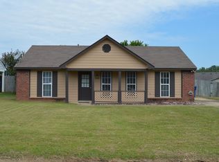 4158 Blackstone Dr, Horn Lake, MS 38637