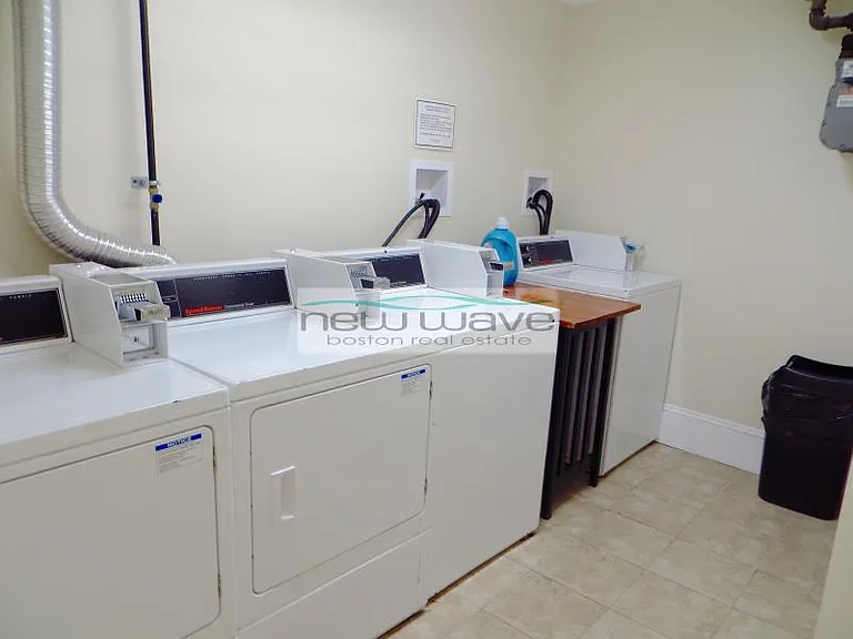 55 Park Dr #21 — Photo 3