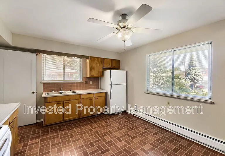 1142 W Ida Ave #A — Photo 7