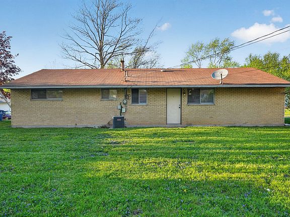 4th image of 3751 Caracas Dr