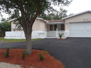 5108 W Park Rd, Hollywood, FL 33021