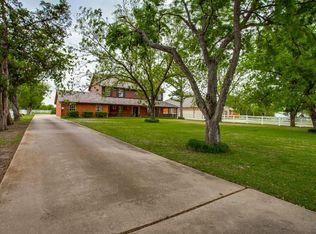 5715 Sachse Rd, Sachse, TX 75048
