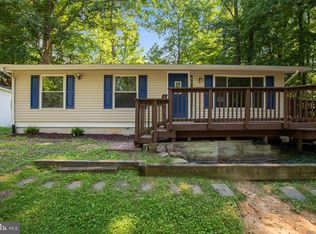 12508 Algonquin Trl, Lusby, MD 20657