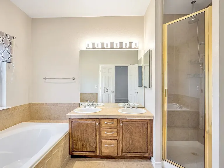 2228 Red Maple Cir — Photo 13