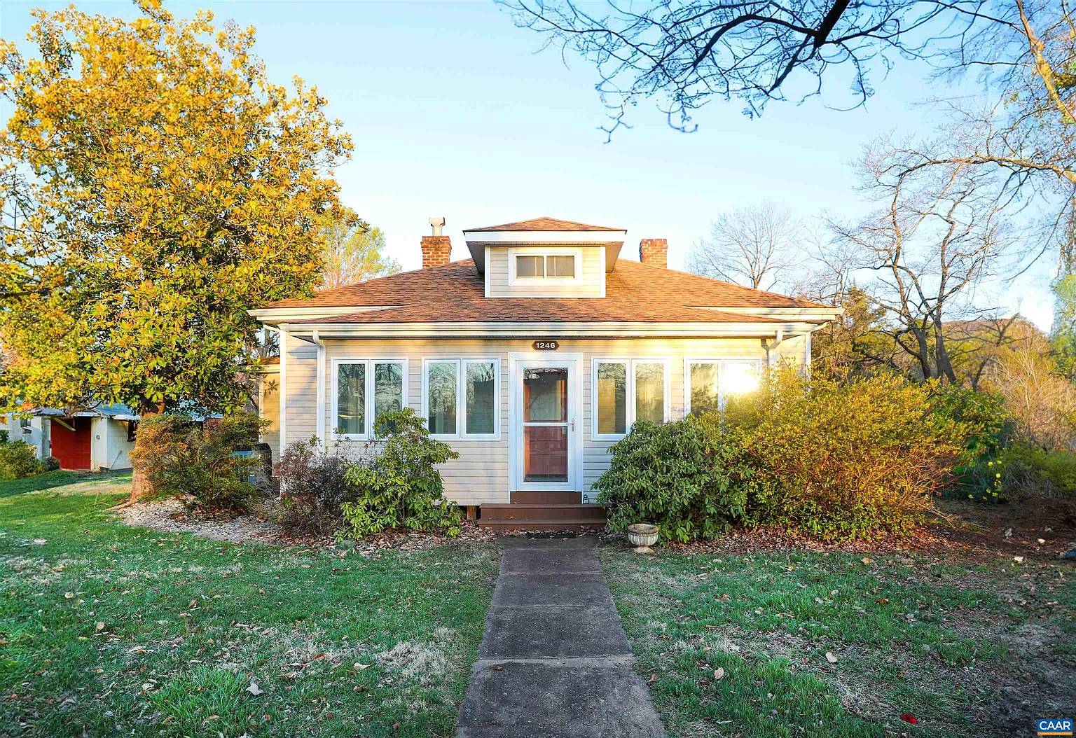 1246 Blue Ridge Ave photo 1