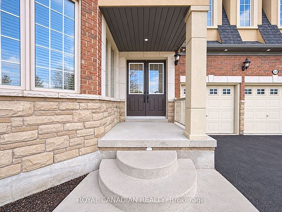 4th image of 22 Janetville St