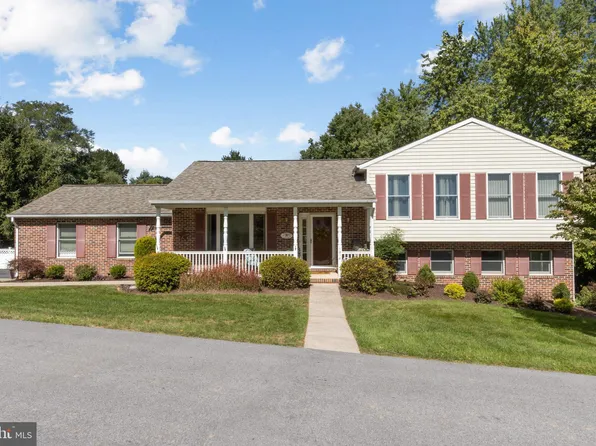 1214 Cape Sable Dr, Westminster, MD 21158