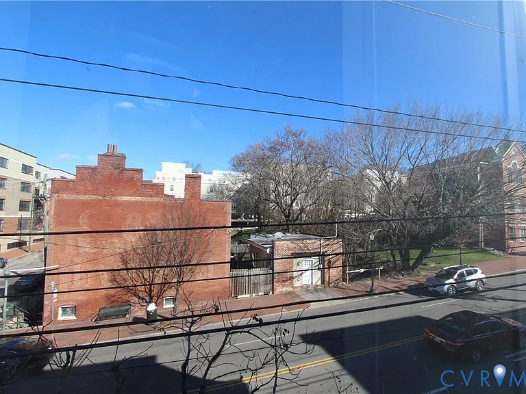 219 N 19th St #U31 — Photo 11