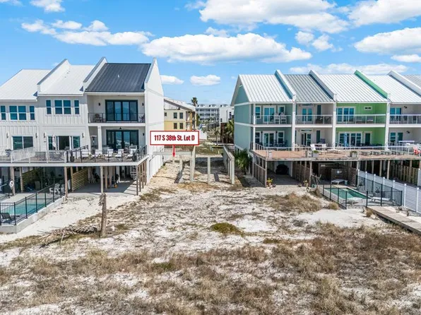 117 S 38th St #D, Mexico Beach, FL 32456