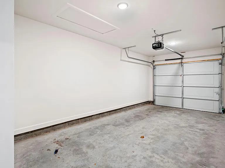 7225 Howard Bennett Way — Photo 20