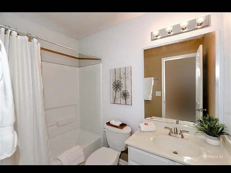 257 Balaban Cir — Photo 8