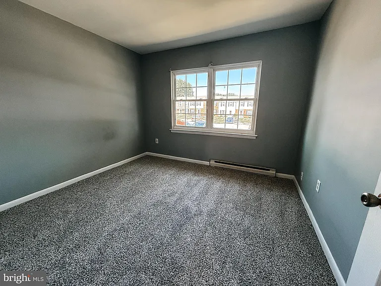 75 Grand Dr — Photo 9