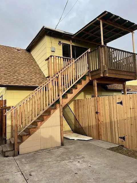 Studio, 152 sqft, $900 — Photo 1