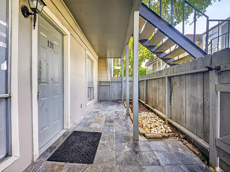 5929 Queensloch Dr #131 — Photo 5