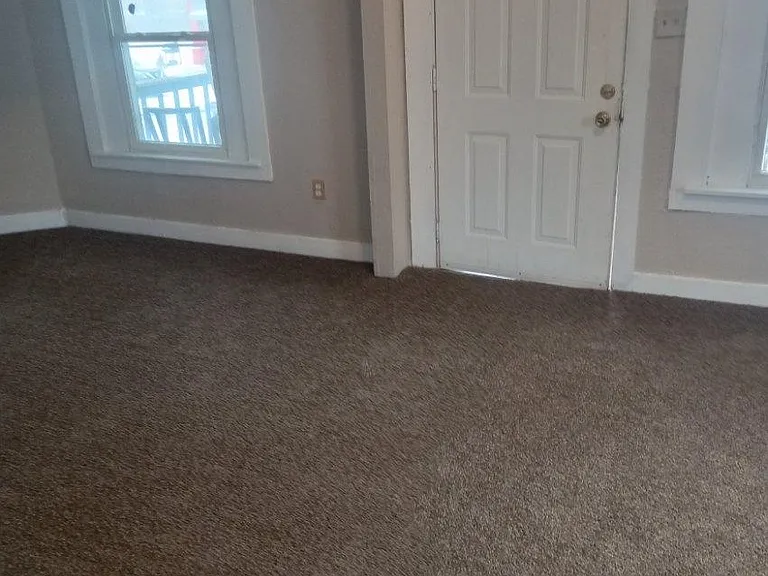 2111 Hawthorne St — Photo 5