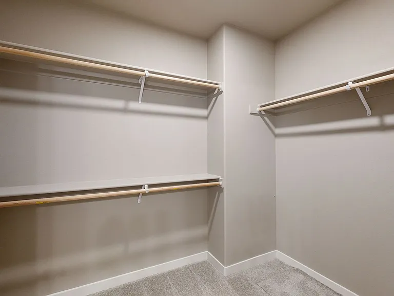 1189 Ava St — Photo 19
