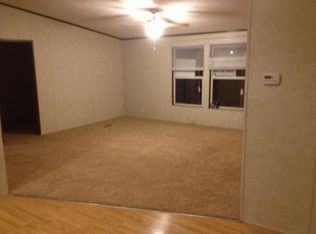 612 S 4th St, Ashdown, AR 71822