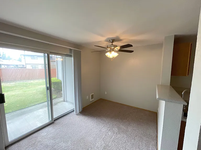 Northpointe Apartments — Photo 3