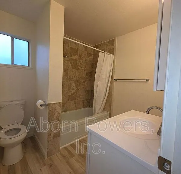 1255 & 1275 Williams Way #1275-9 — Photo 8