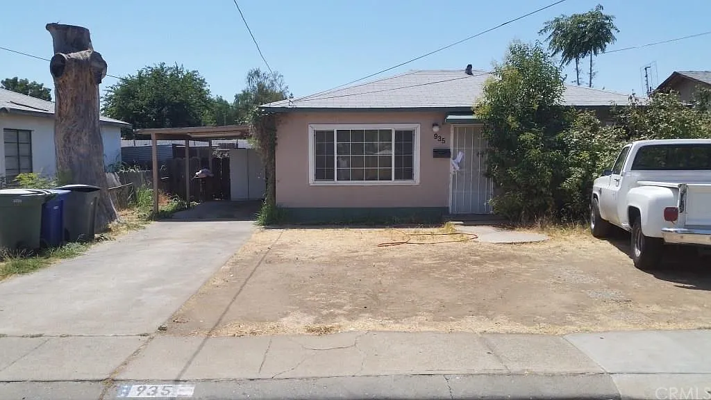 935 W Santa Fe Ave photo 1
