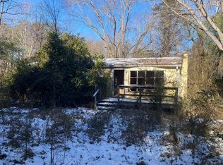 10111 Hummingbird Ln, Partlow, VA 22534